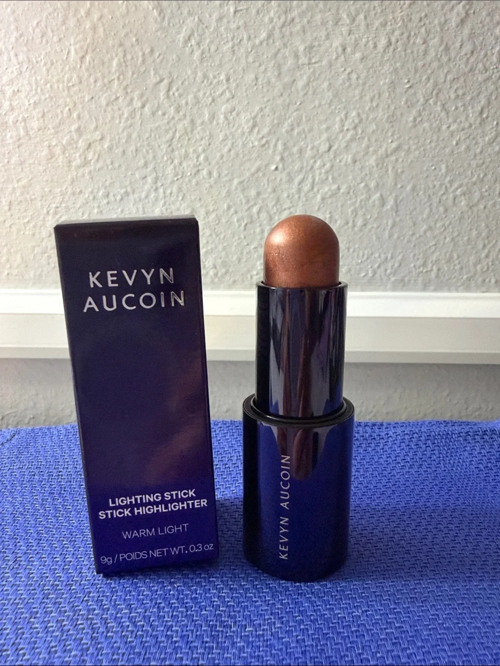 BRAND NEW! Kevyn Aucoin The Lighting Stick Highlighter